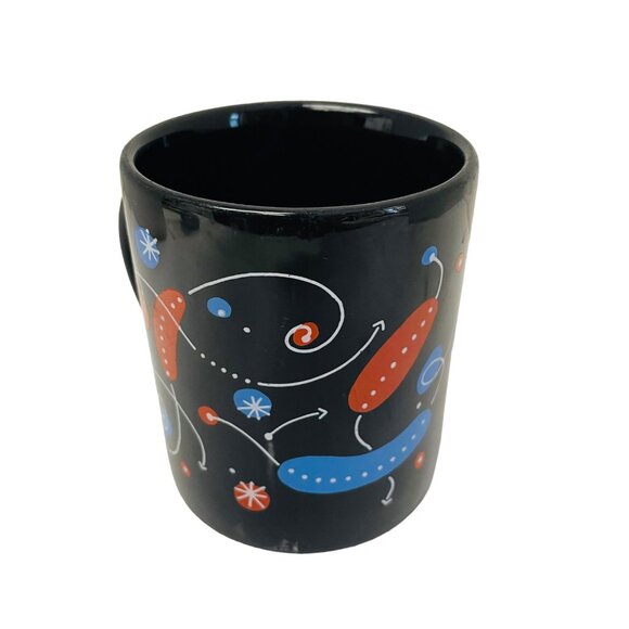 Shoebox Black Ceramic Mug With Retro Abstract Design - Picture 4 of 10